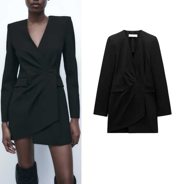 Long Sleeve V-neck Waist-controlled Slimming Pocket Black Color & Pleats Coat Dress